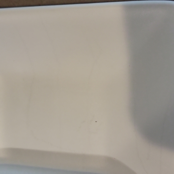 Chantal 6 3/4”x5" Divided Party Plates Set of 4 Stoneware - Picture 4 of 6